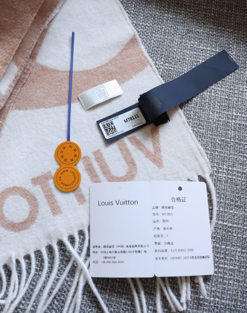 Louis Vuitton Scarf